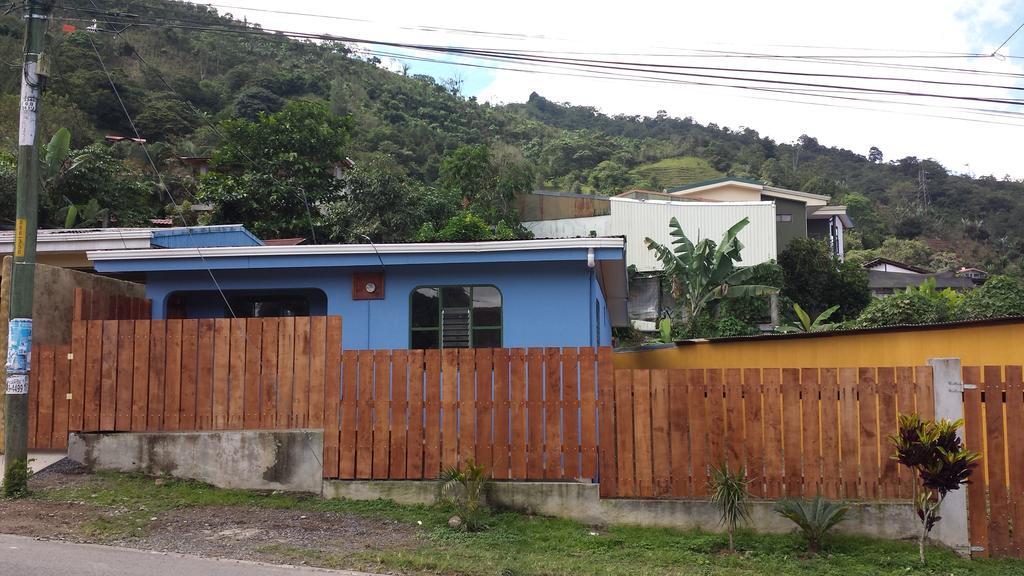 Montana Linda Guest House Orosí Exterior foto